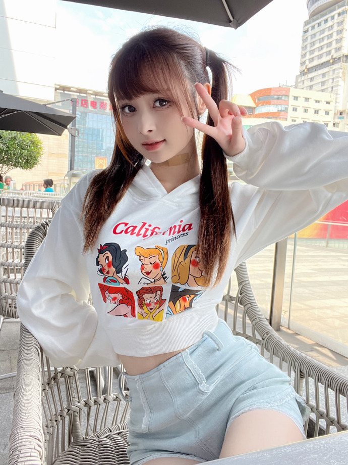 被解救的姜戈 封面